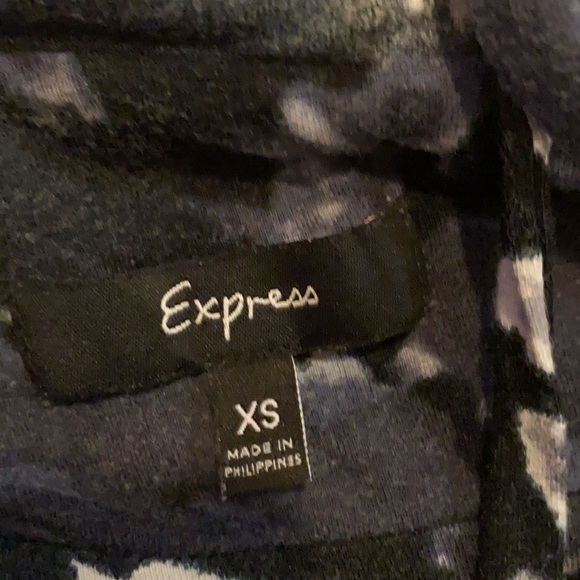 Express dress - Picture 4 of 4